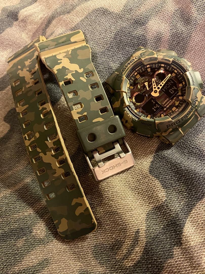 【生産終了品　希少極美品　電池新品】 G-SHOCK GA-100CM カモフラ