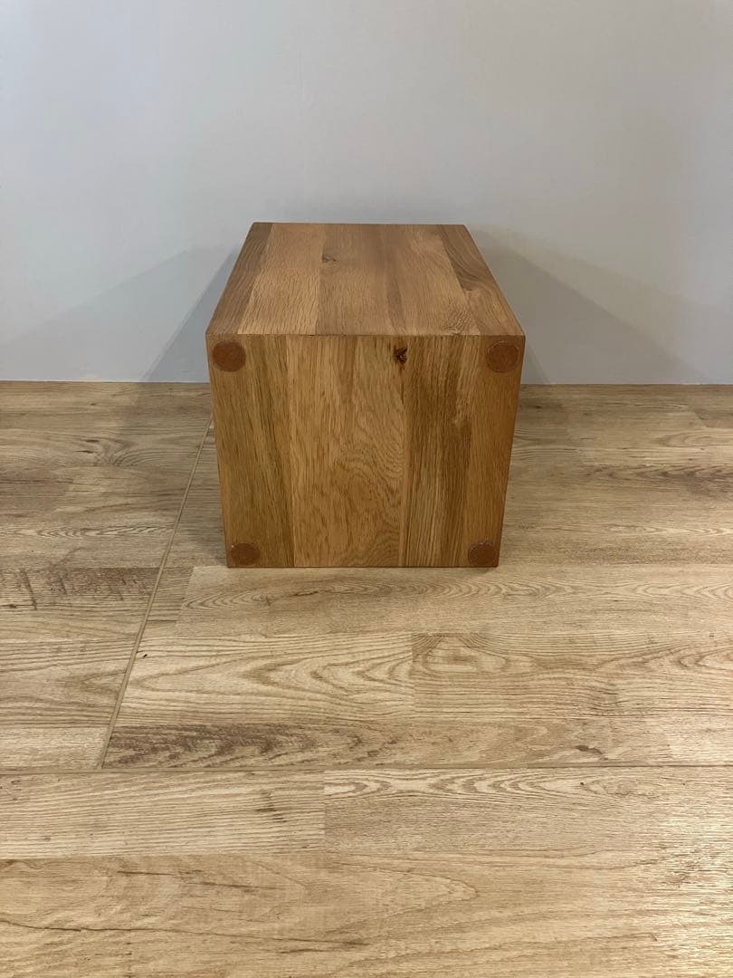 オーク無垢材　サイドテーブル　新品