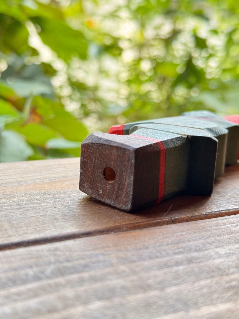 オストハイマー　サーミの子ども　ドイツ　木のおもちゃ