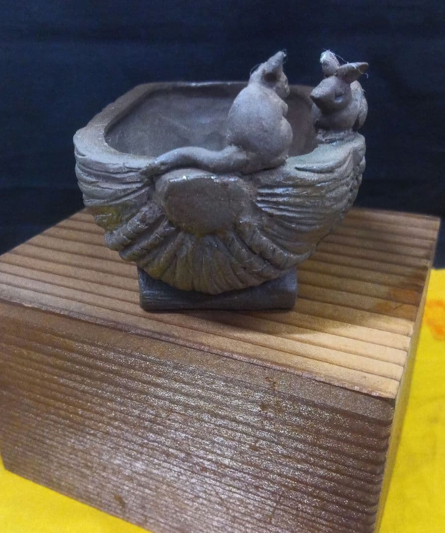 011.【寿悦】烏泥鼡俵鉢/ミニ盆栽鉢/木箱付き