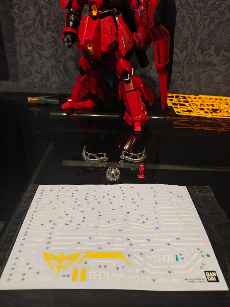 MG 1/100　サザビー　Ver.Ka　 *ジャンク