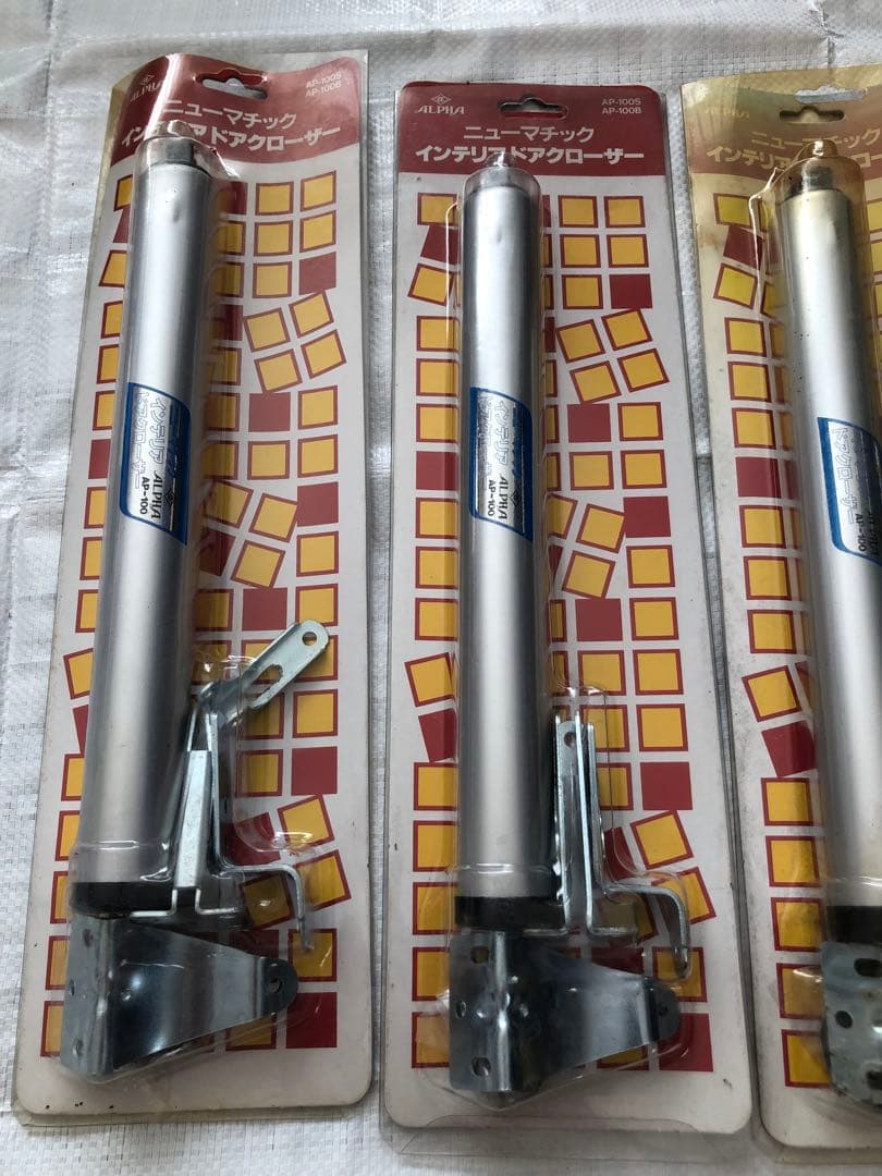 ドアクローザー　34セット　まとめ売り　ALPHA（ジャンク品扱い）