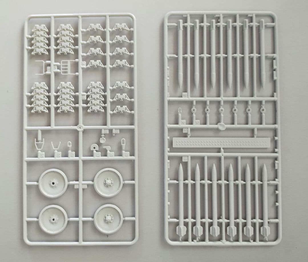 えときんモデル 1/35 75式自走ロケット発射機