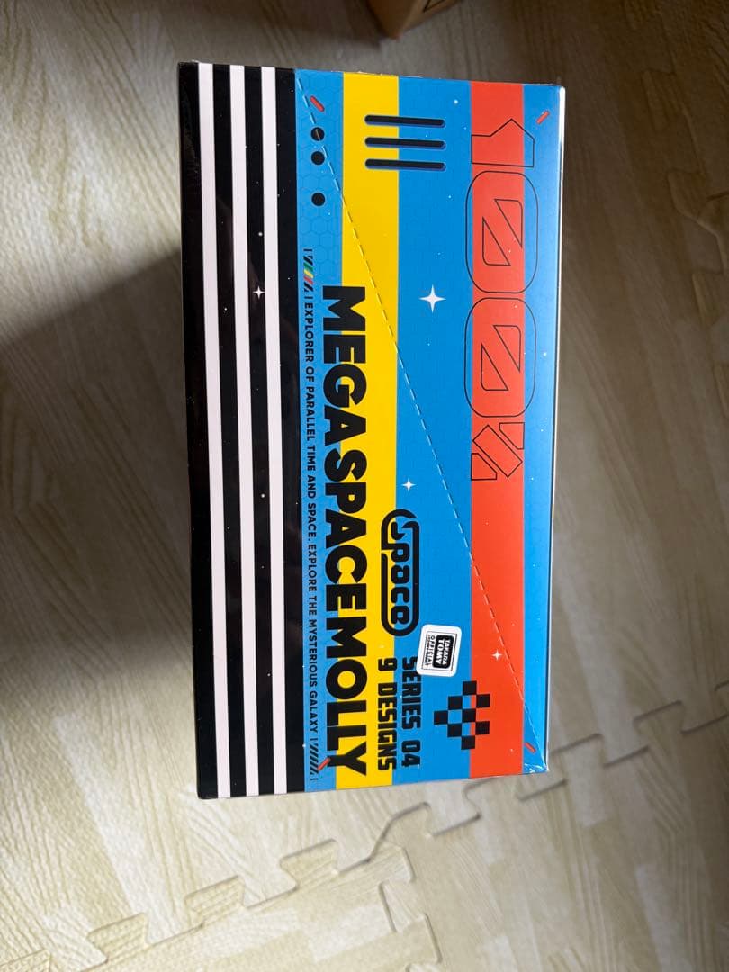 MEGA SPACE MOLLY フィギュア シリーズ04