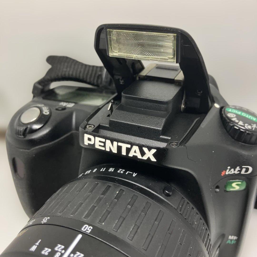 PENTAX ist DSとSIGMA28-80mmのセットになります。