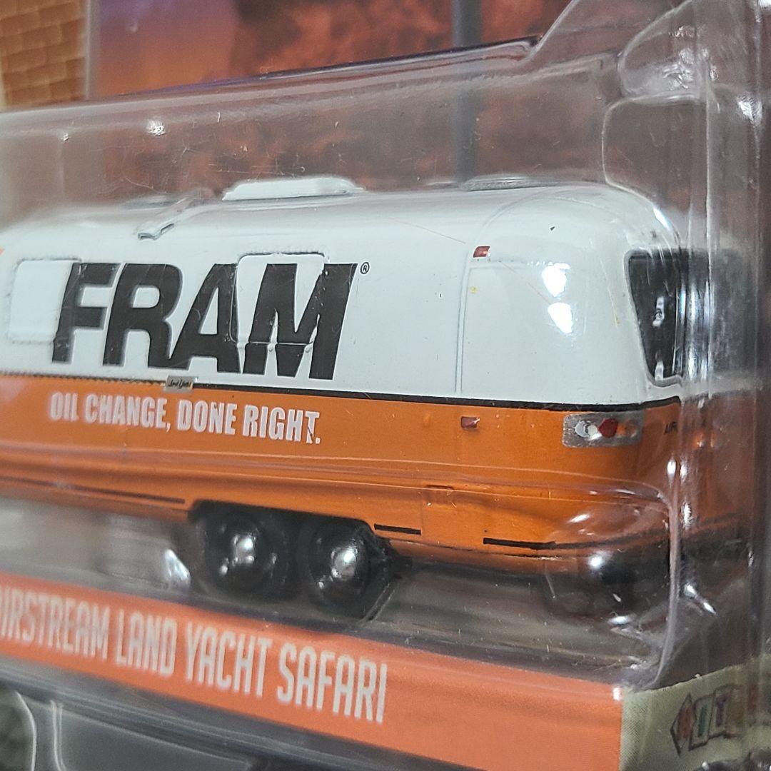 グリーンライト1/64　エアストリーム　フラム　新品未開封