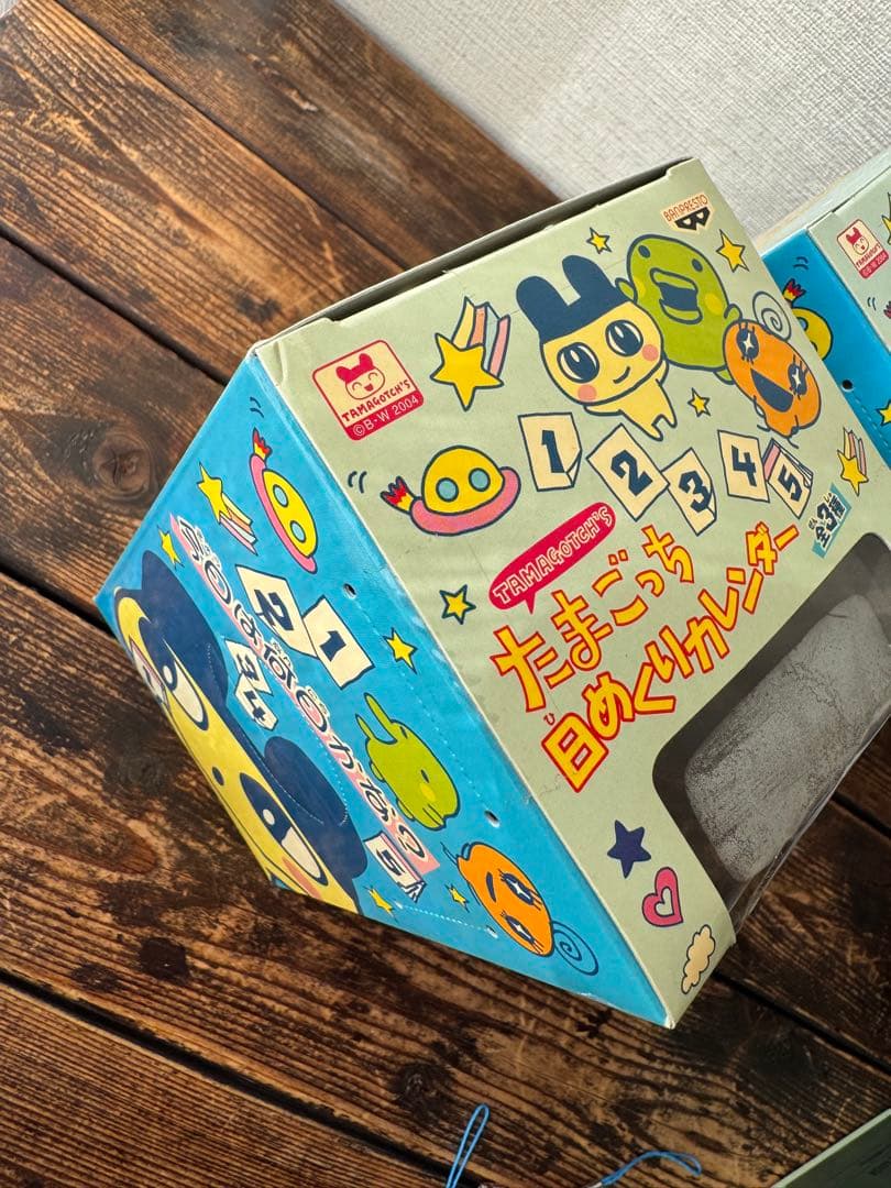 【レア】たまごっち　日めくりカレンダー　めめっち　くちぱっち