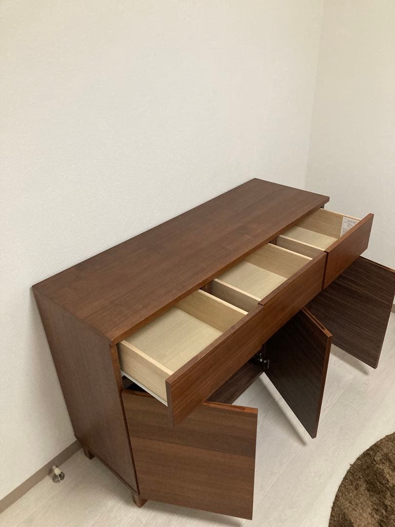 無印ウォールナット　キャビネット