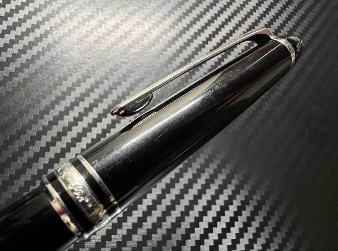 モンブラン P164 クラシック ボールペン プラチナライン