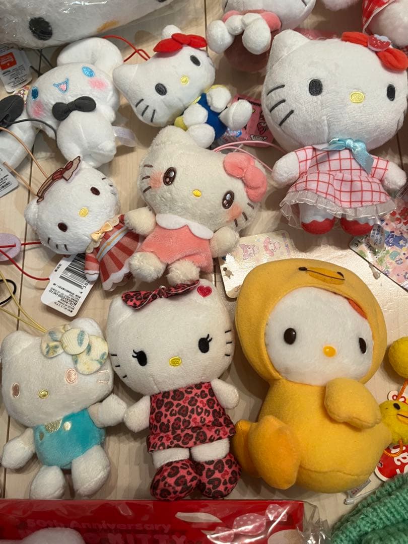 サンリオ キティ ぬいぐるみ マスコット ハローキティ 大量 まとめ売り 雑貨