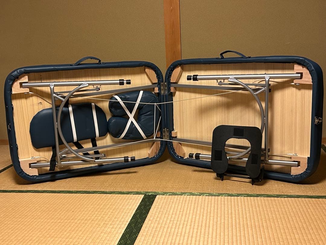 軽量 アルミ製折りたたみマッサージベッド ブルー