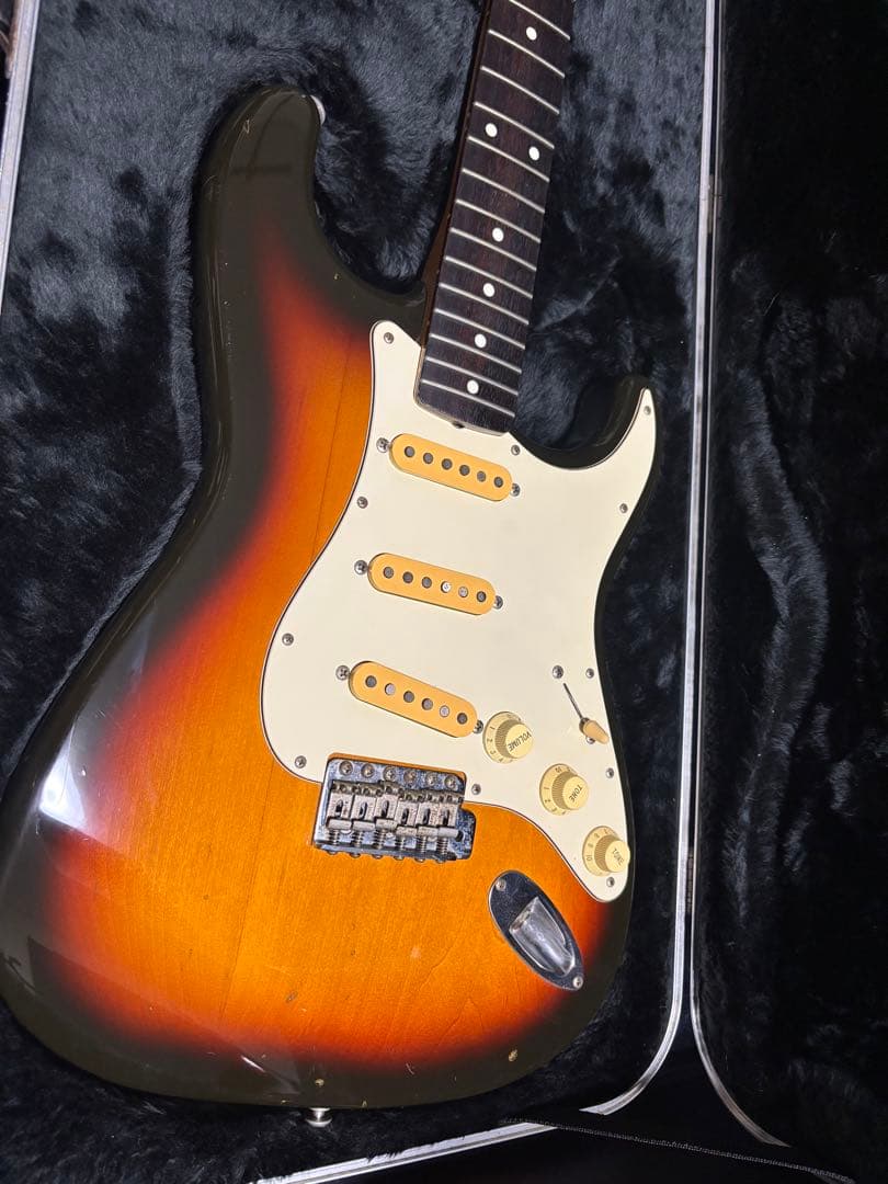 Fender Japan ストラトフジゲン製 Mシリアル