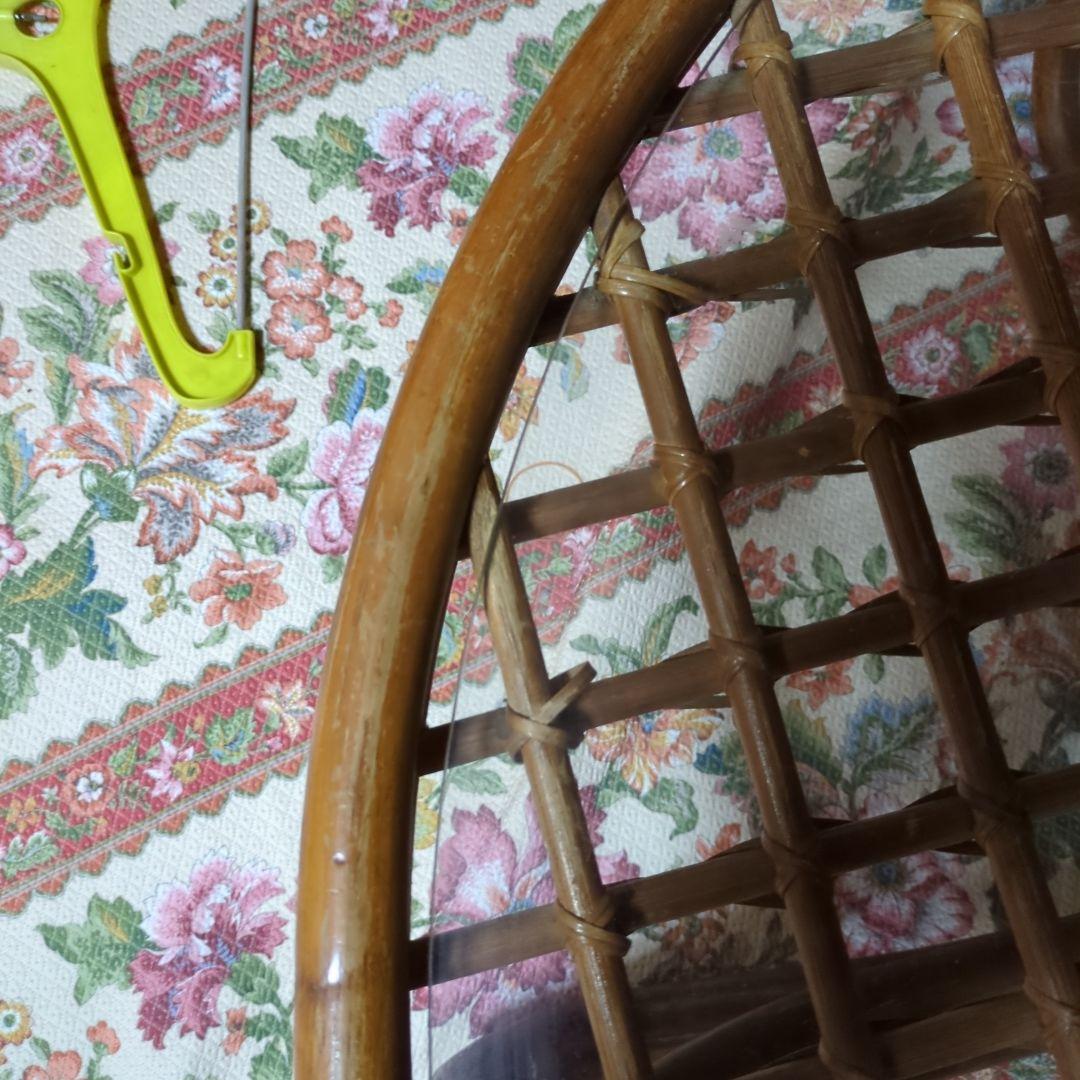 レトロ　ラタン製 円形座卓 メッシュデザイン　　直径９０センチ　高さ３５センチ