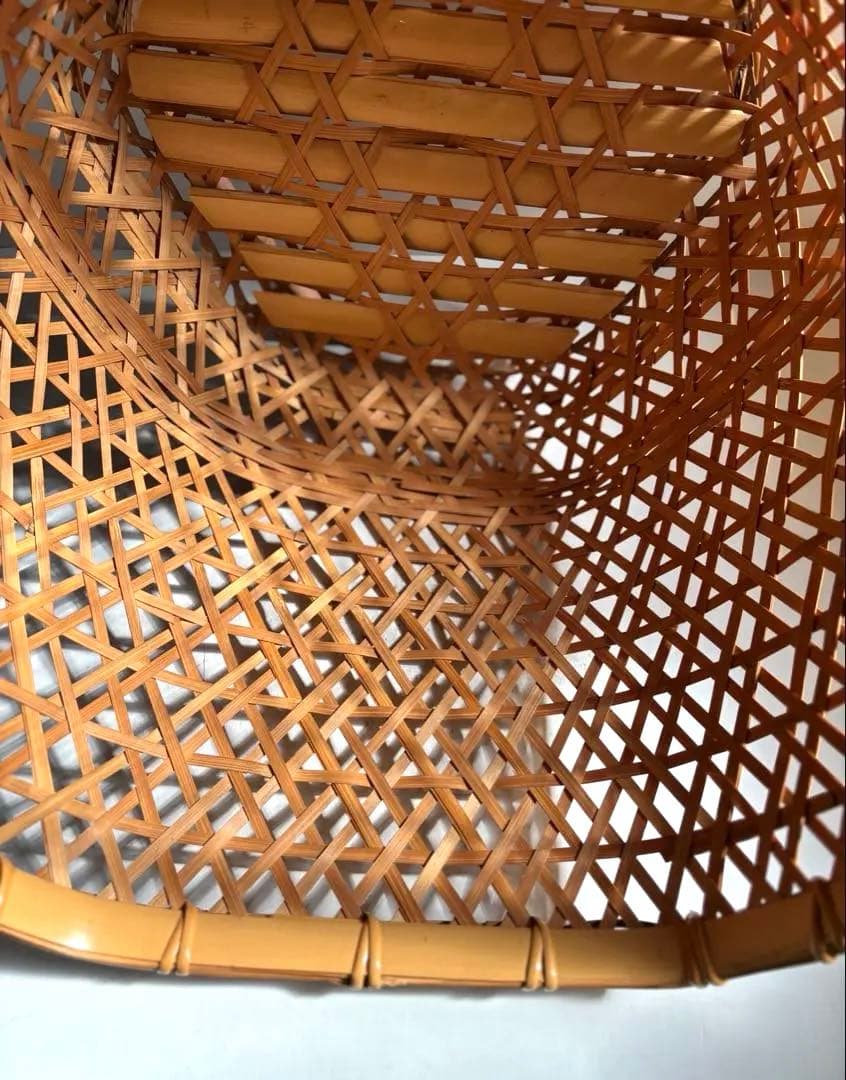 689 民芸 工芸 竹細工 竹かご 六角かご 脱衣カゴ 籠 インテリア 美品