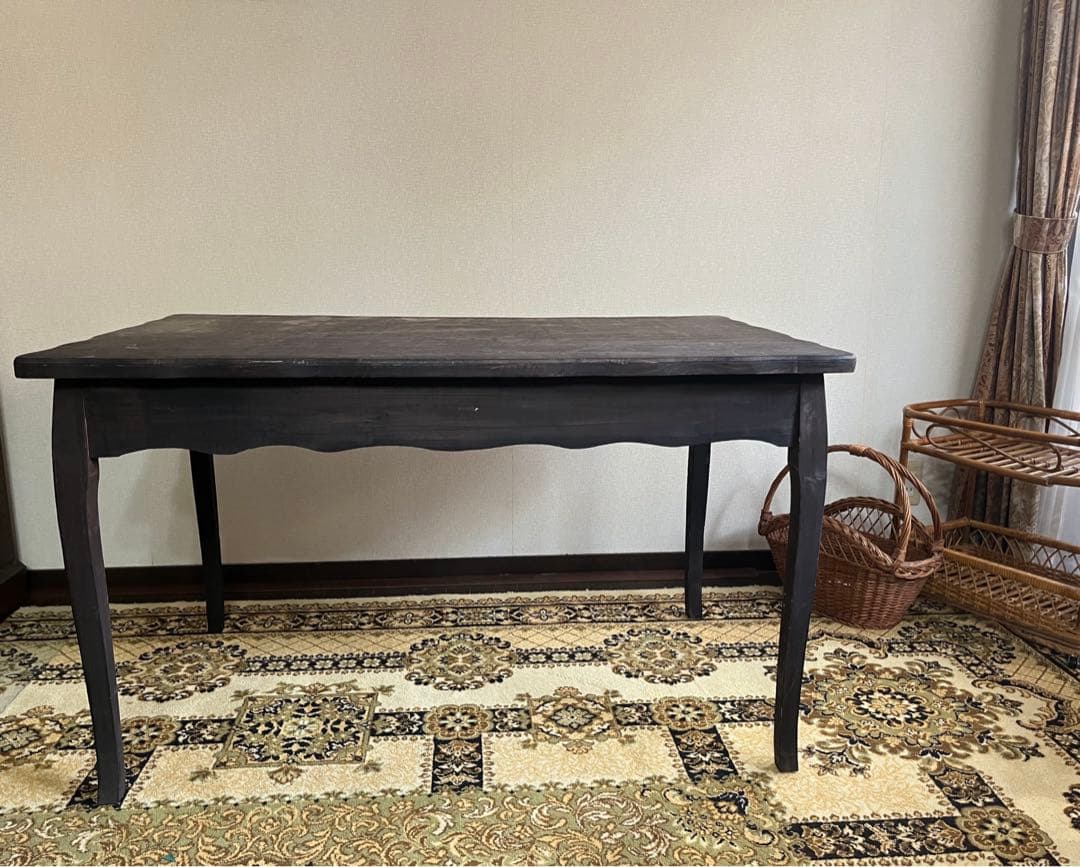 ダイニングテーブル インテリア アンティーク