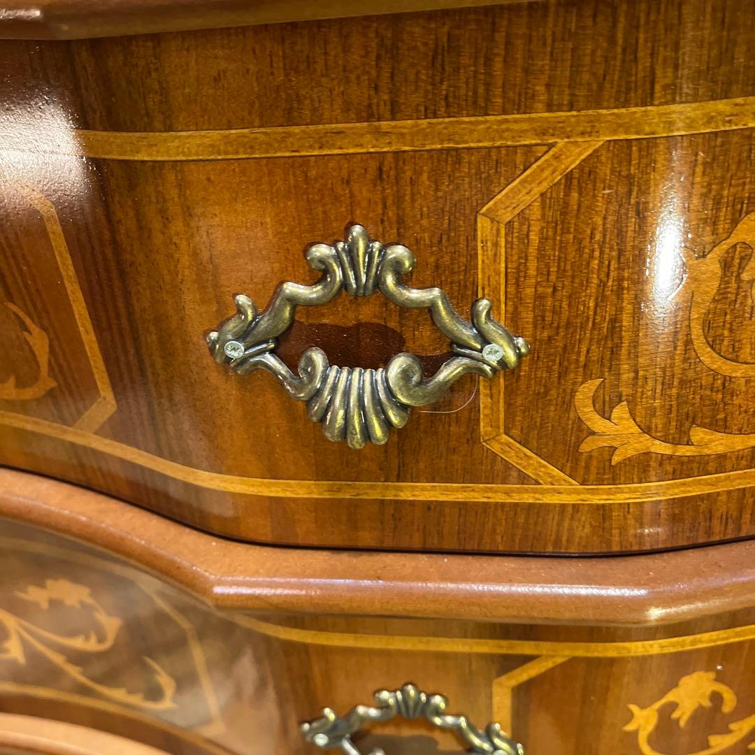 雪　Sale イタリアン アンティークPT 象嵌　４DRキャビネット