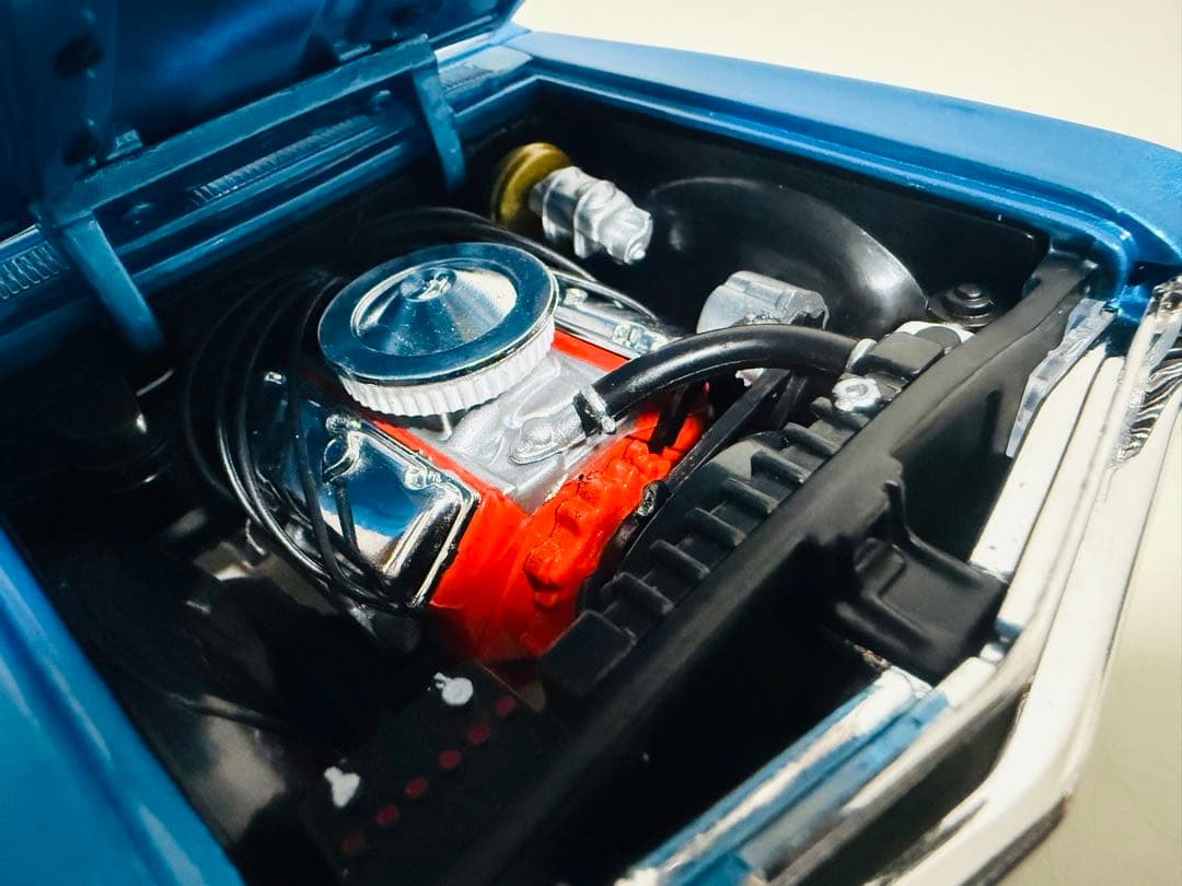 AW/'67 Chevyシボレー Shevellシェベル SS427 1/18