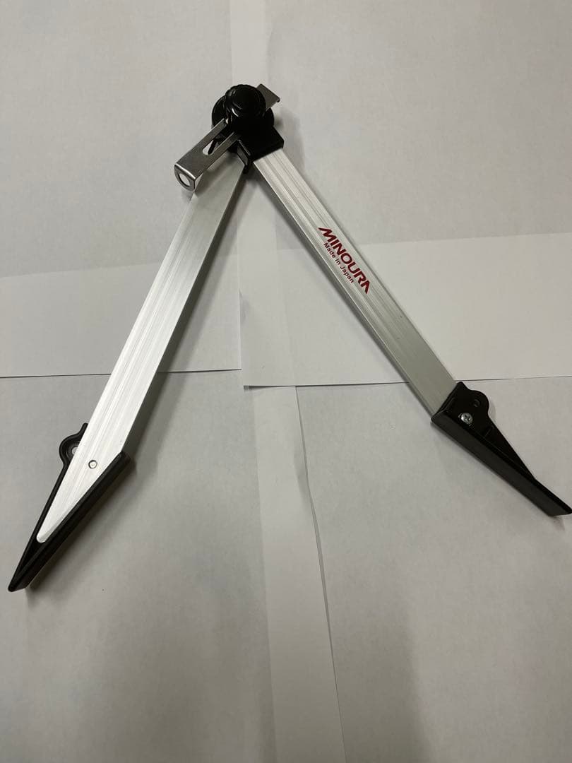 ミノウラ　振れ取り台とセンターゲージのセット