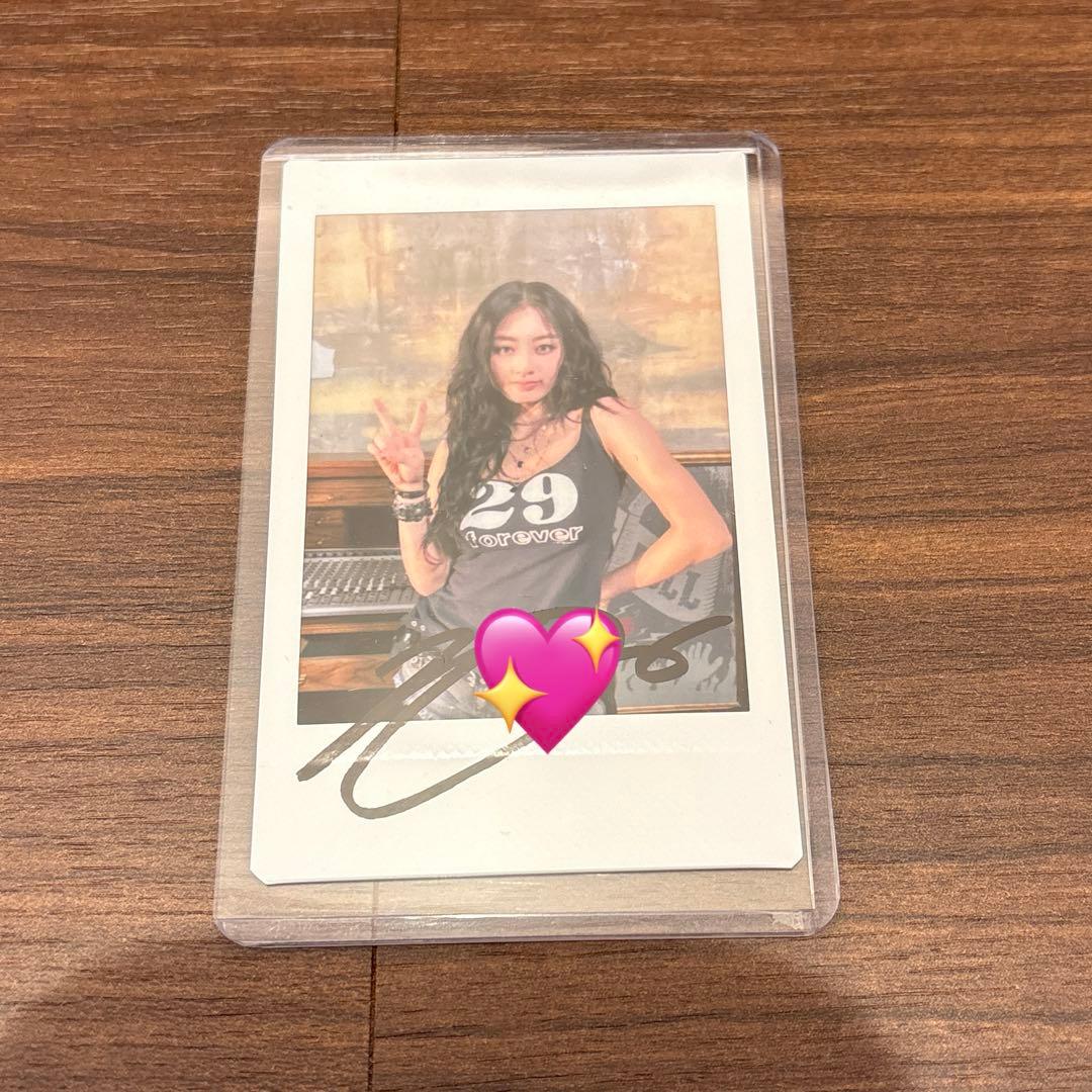 twice ジヒョ　enemy サイン　チェキ