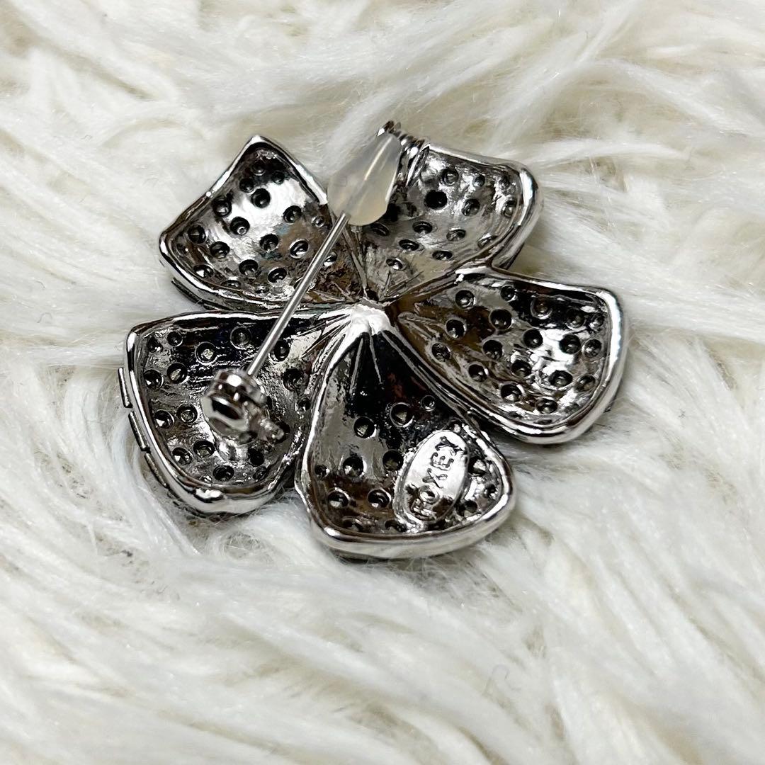 未使用✨フォクシー ラインストーン フラワーモチーフ 花 ブローチ 冠婚葬祭