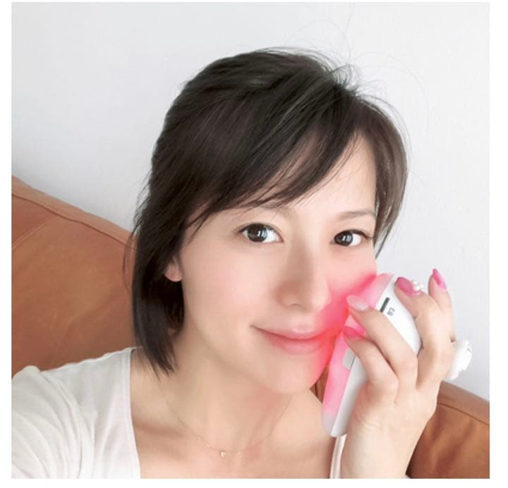 【値下げ】Colors美顔器　おうちでホームエステ♫