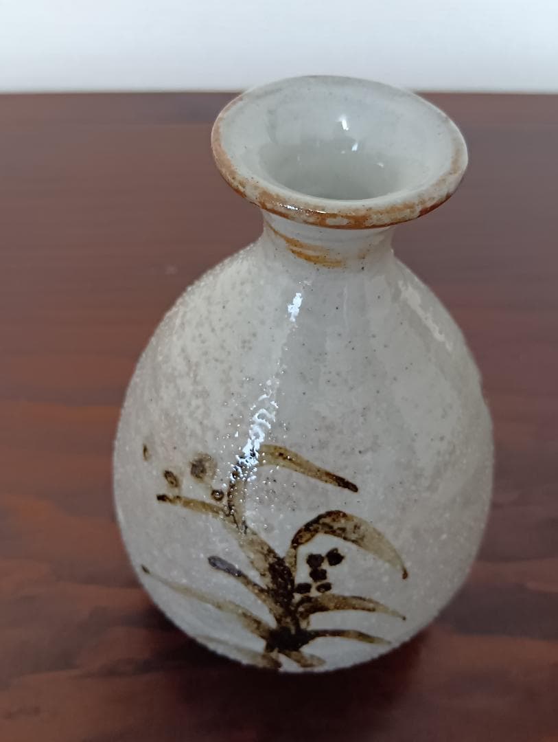 大野鈍阿作　絵高麗徳利