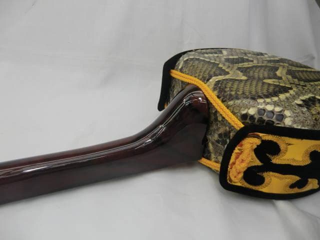 新品未使用(送料無料)79.800円　盛嶋開鐘蛇皮強化張チーガに縞黒檀棹セット