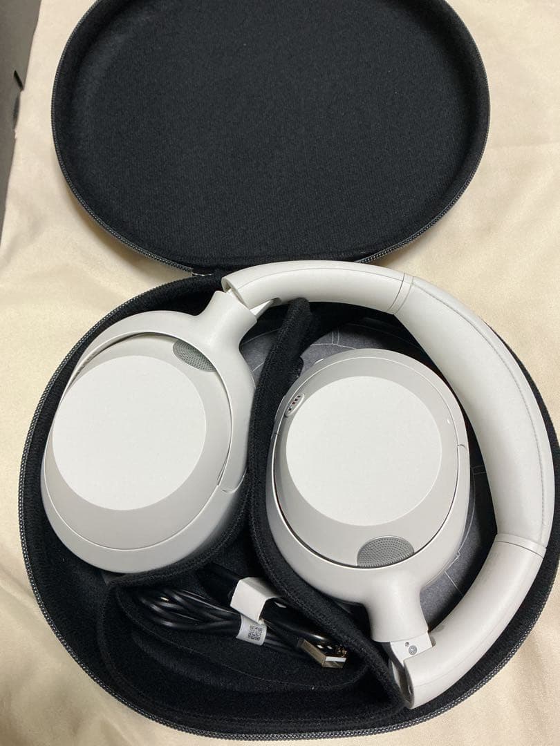 ソニー ヘッドホン ULTWEAR WH-ULT900N オフホワイト