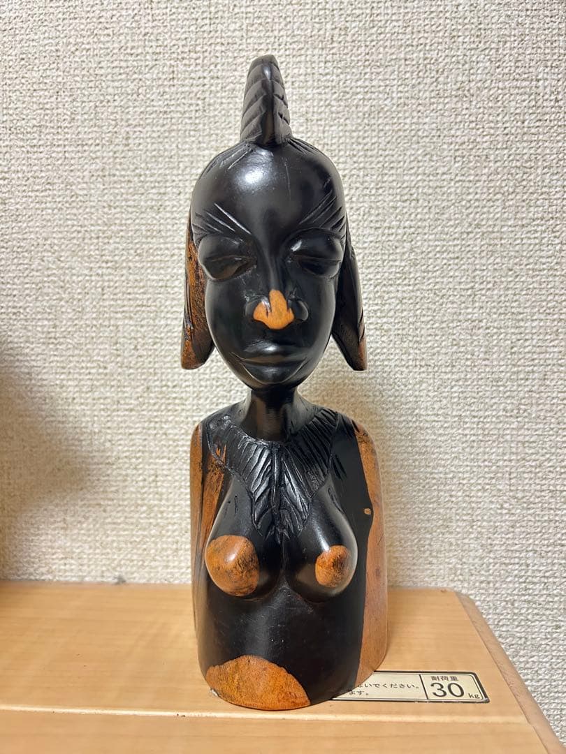 EXPO関西万博大阪　セネガルパビリオン　クイーン彫刻作品置物黒檀コクタン