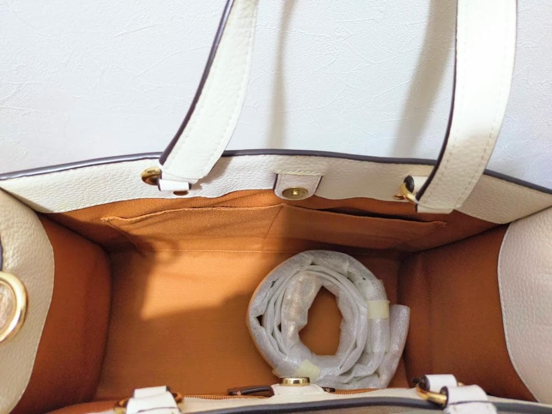 【中古】COACH　デンプシー キャリーオール シグネチャー キャンバス