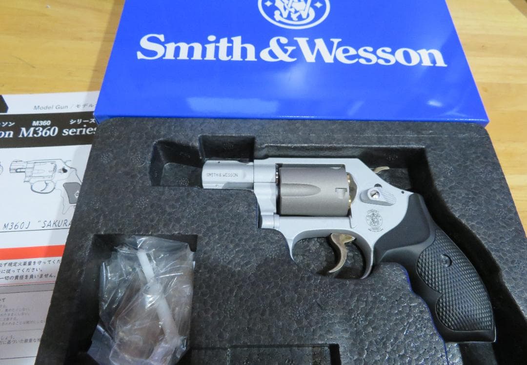 タナカ　S&W M360　HW セラコート 未発火　グリップ追加