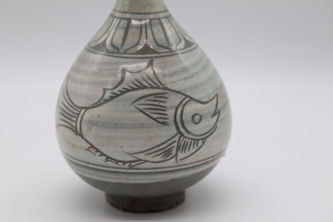 朝鮮　粉青釉　魚紋徳利　訳あり　送料込み0522