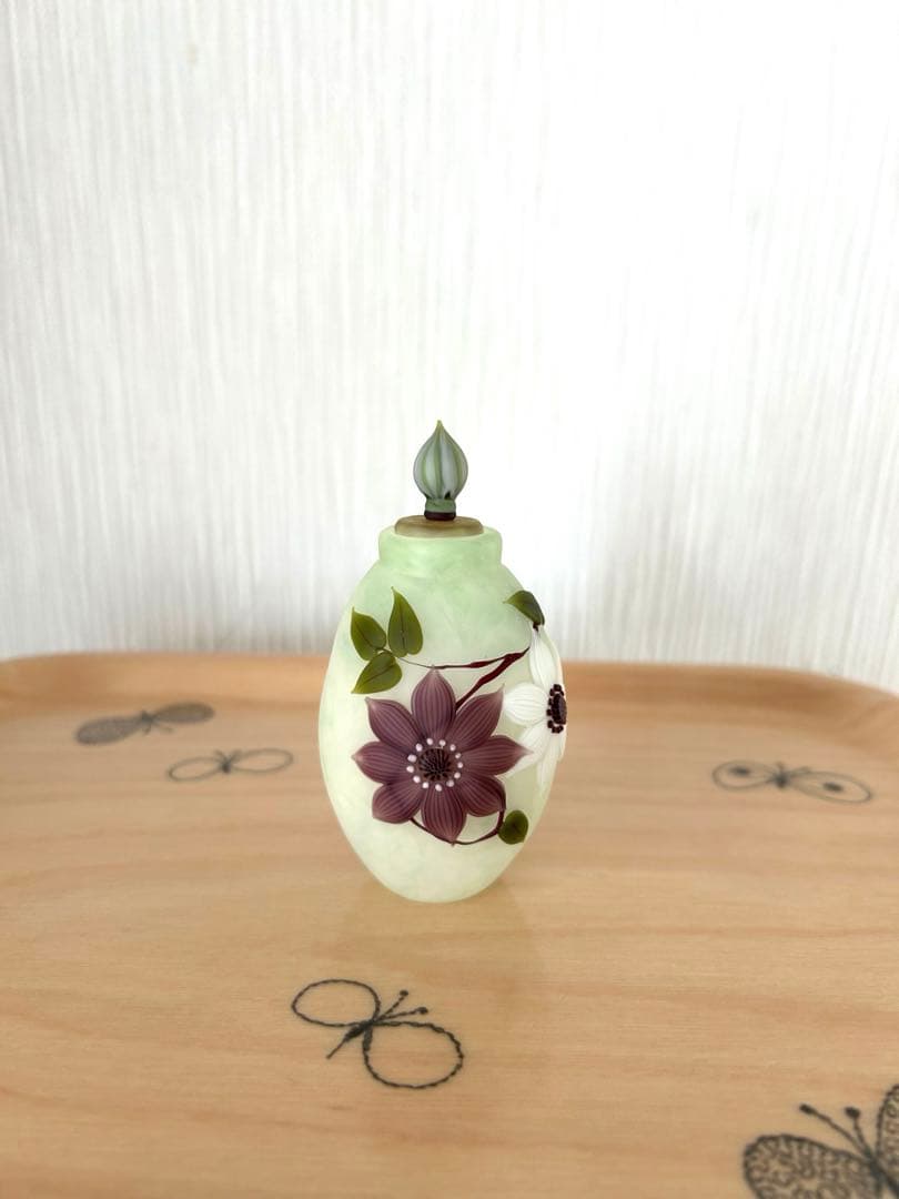 コアガラス　香水瓶　飾り瓶　新品未使用