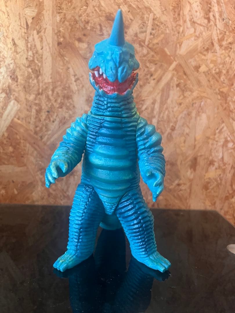 マーミット アボラス