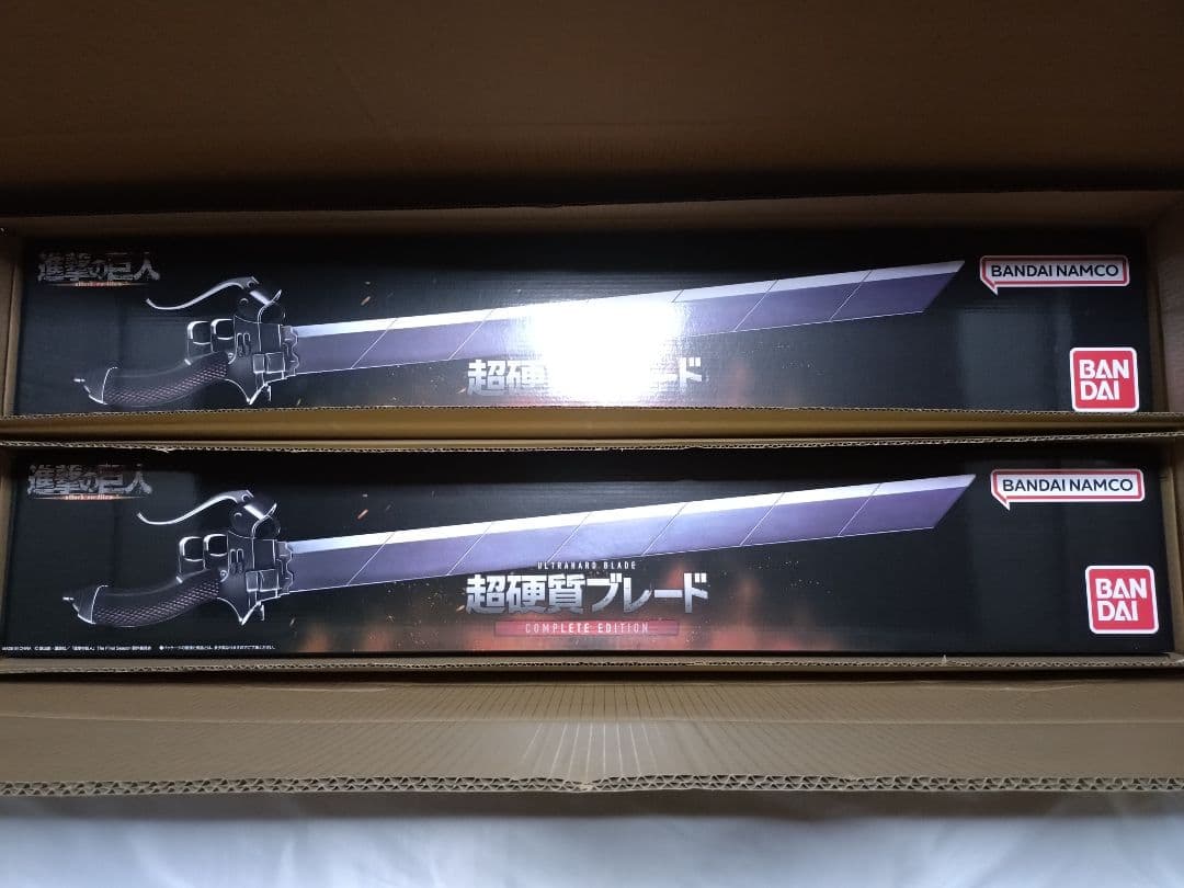 進撃の巨人　超硬質ブレード COMPLETE EDITION　2本セット