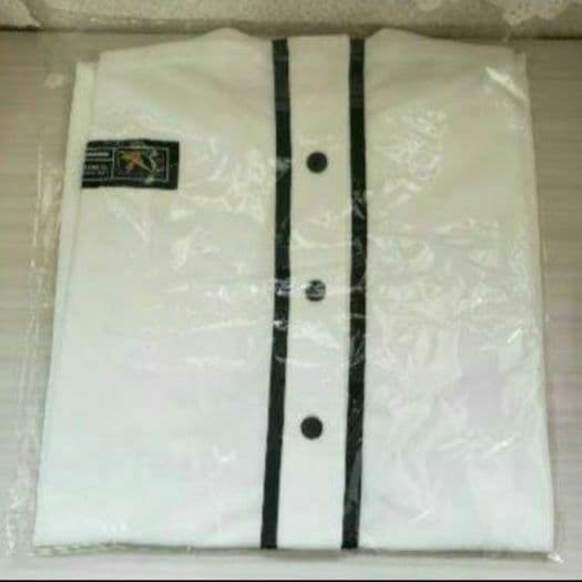 ✨FC限定✨☺️新品・未開封☺️★KINGDOM★ベースボールシャツ★WHITE