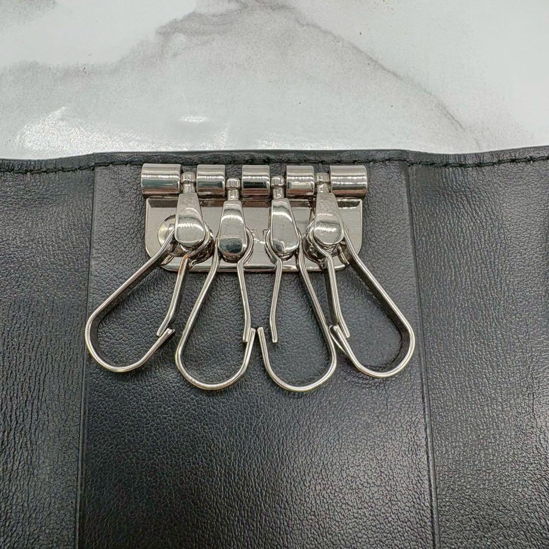 美品/現行✨プラダ NFCチップ キーケース4連 ブラック 黒 レザー