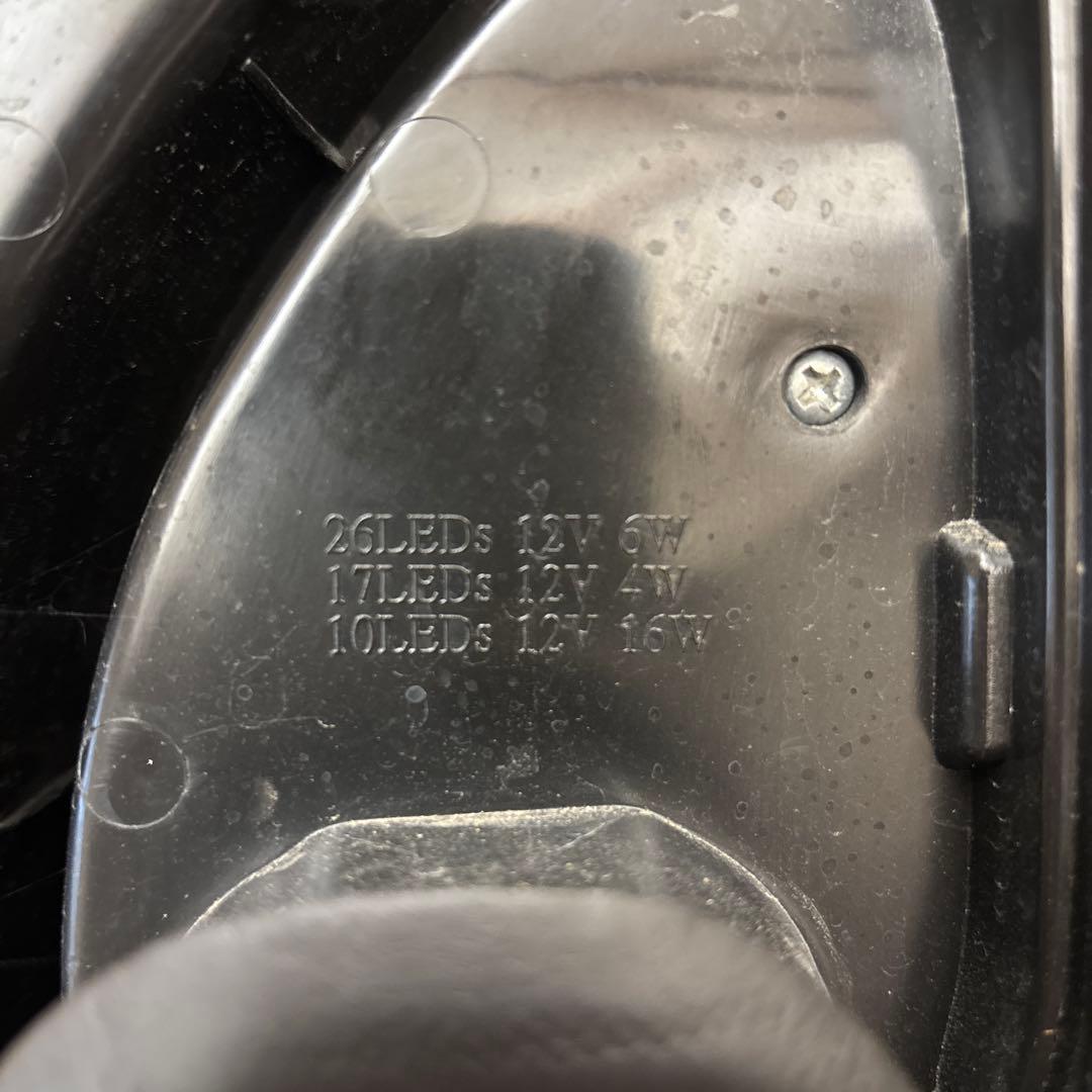 【値引き相談歓迎】ヘリオス　LED テールランプ クリア/レッド　ハイエース