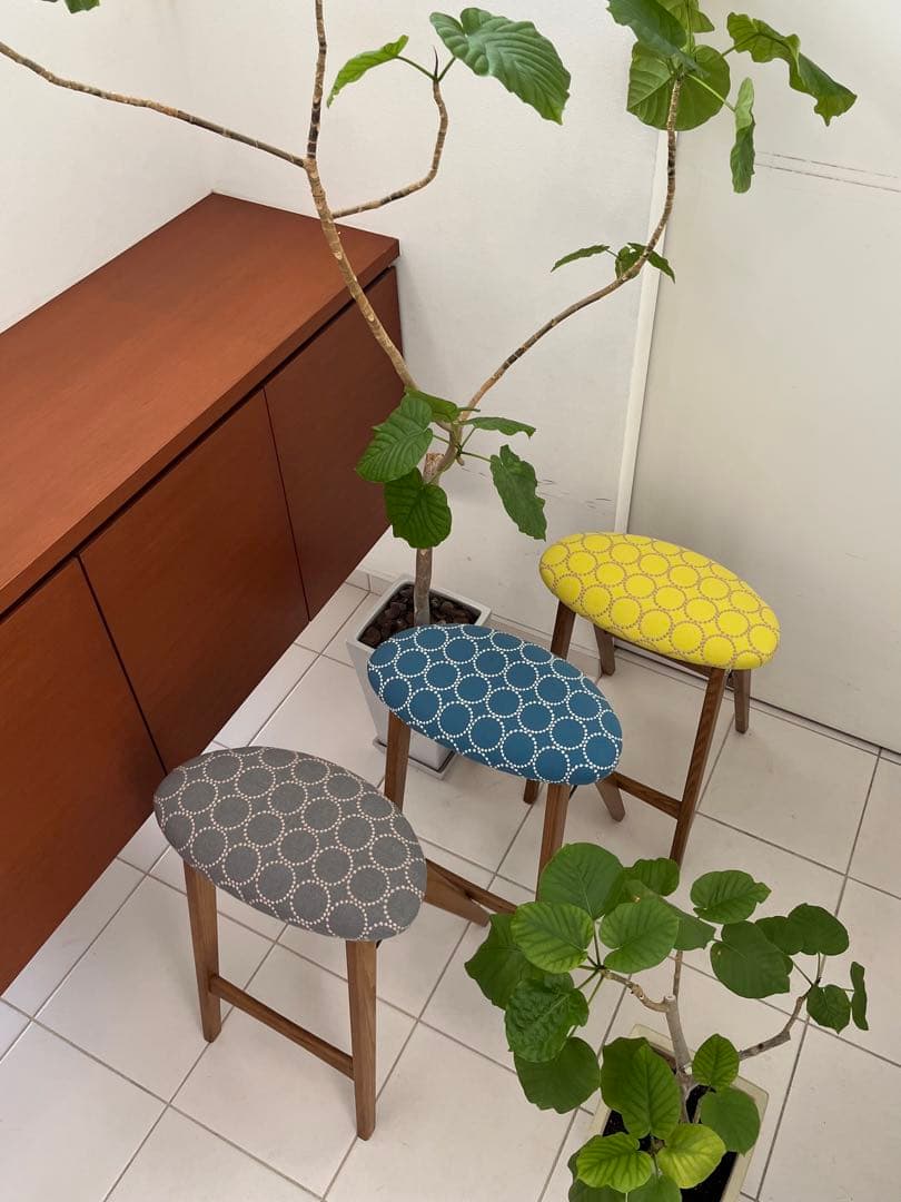 ミナペルホネン タンバリン dop グレー 折りたたみ式 ハイスツール