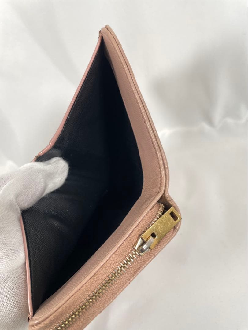 人気 SAINT LAURENT サンローラン 二つ折り財布 カサンドラ 箱付き