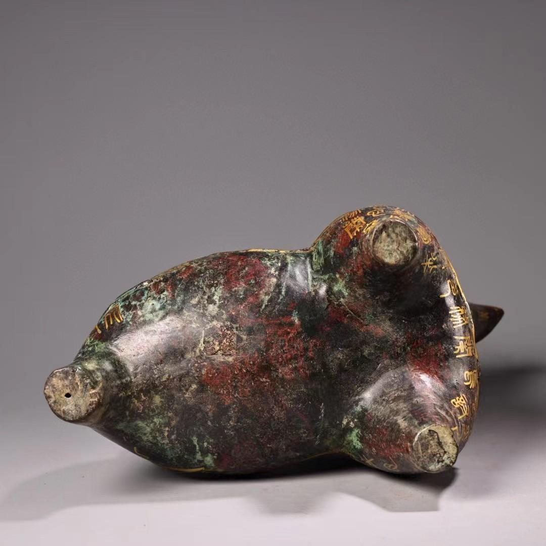 中国古美術・旧蔵青銅製鍍金三足の盛酒器・青銅製・純手作り・置物・茶道具・酒具