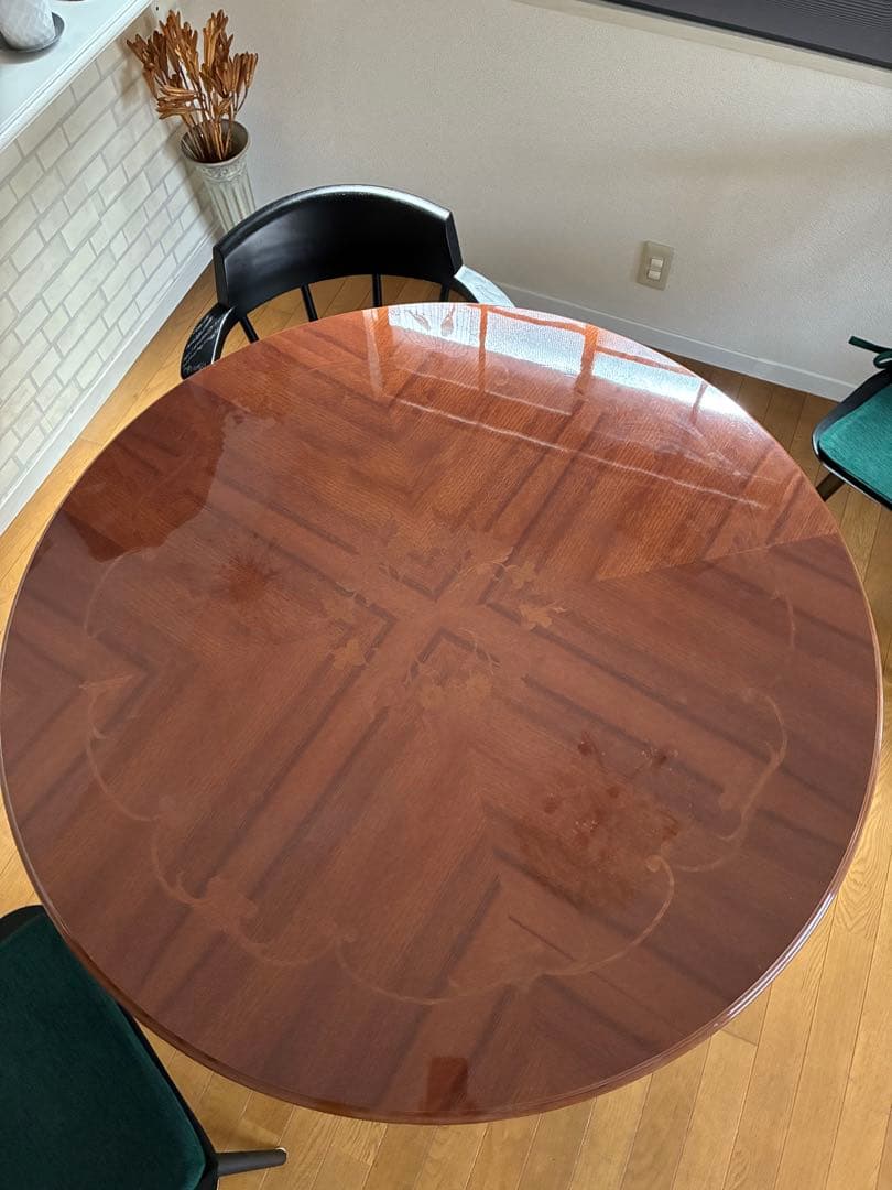 イタリア製　ロココ　 ダイニングテーブル　110センチ