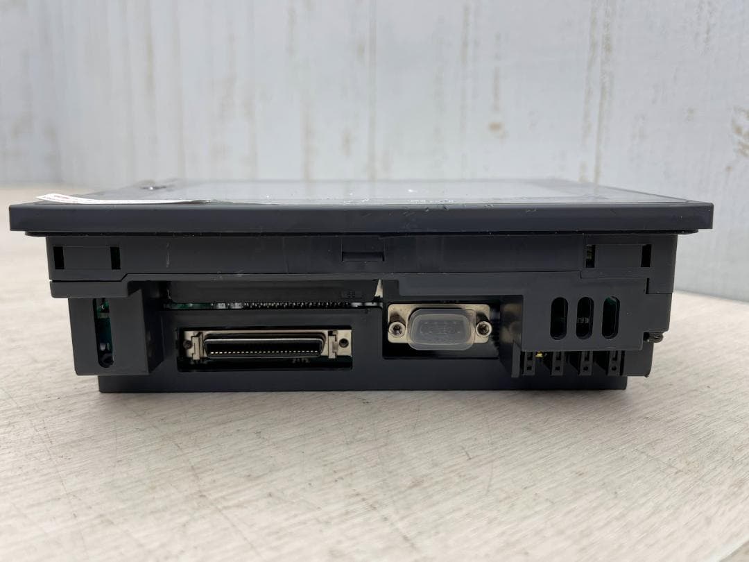 三菱 グラフィックオペレーションターミナル A951GOT-LBD DC24V