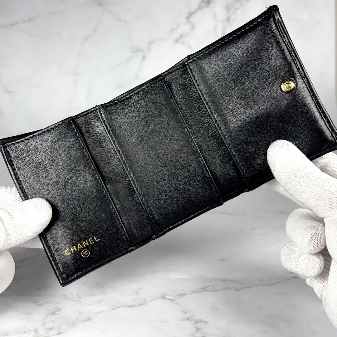 CHANEL シャネル 3つ折り 財布 マトラッセ ブラック