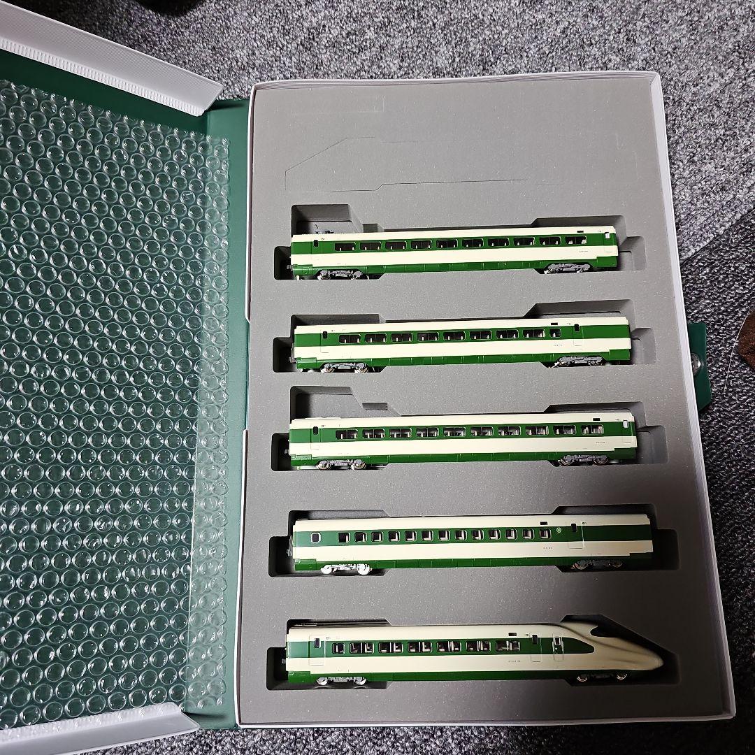 KATO E2系200系カラー　 10両編成