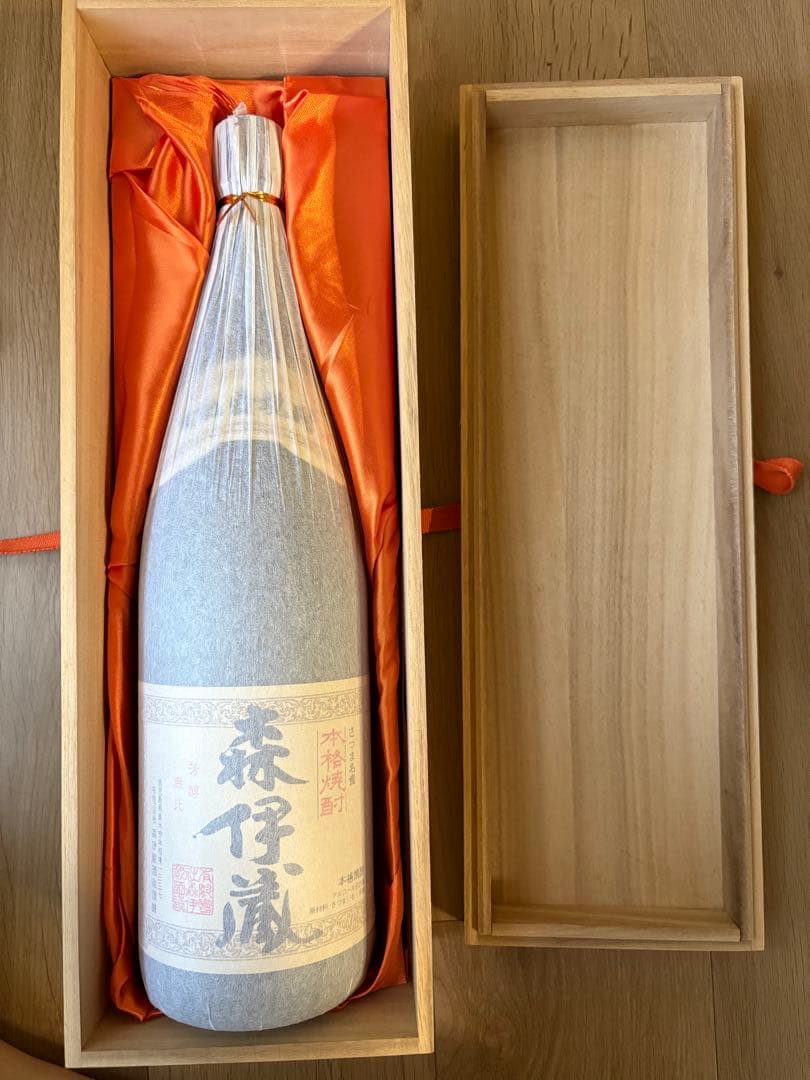 かめ壺焼酎 森伊蔵 1800ml 桐箱入り 古酒(2005年～)