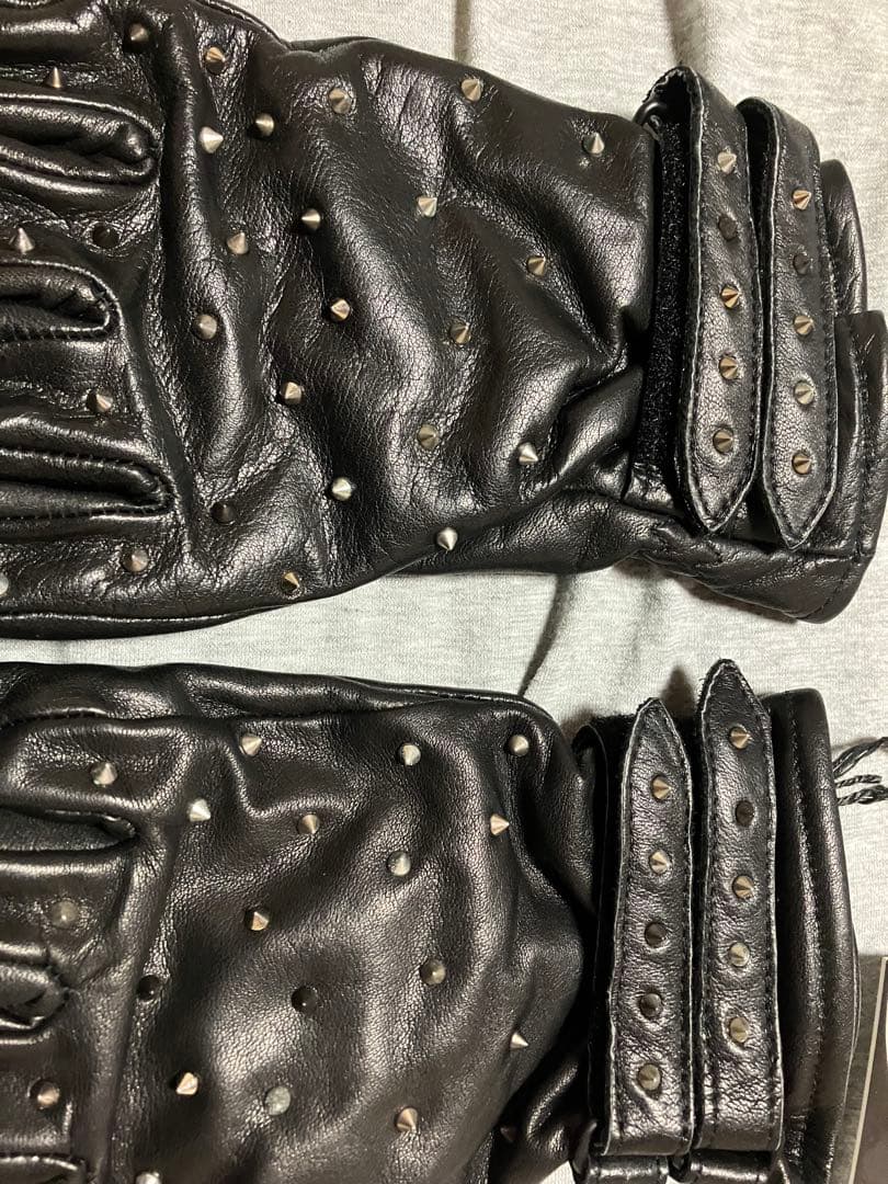 ブラックスタッズレザー手袋 サイズF