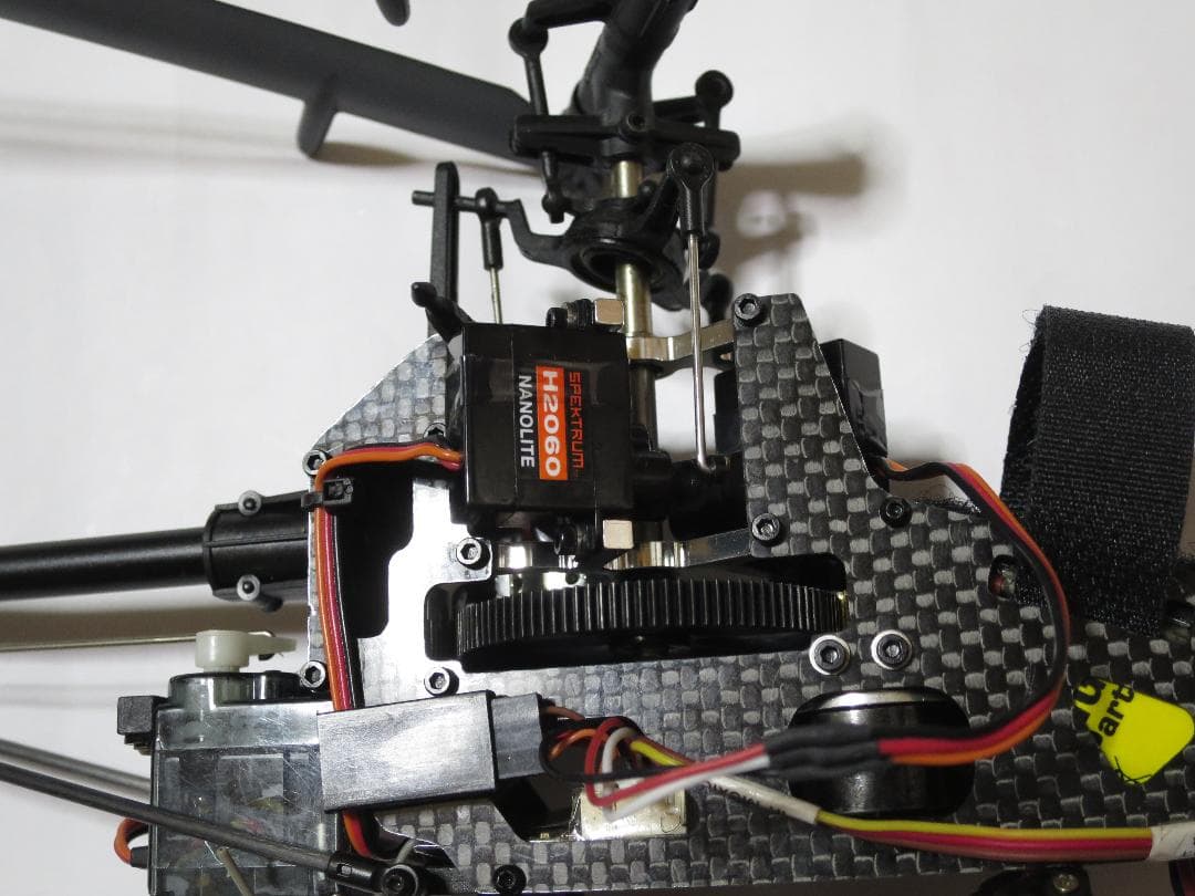 中古 BLADE 180CFX 電動ヘリコプター スペアパーツ 180 CFX