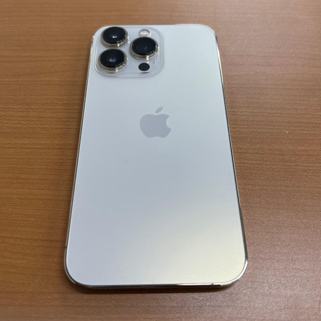 M*t様 iPhone 12 pro Max 128GB ゴールド スマホ ID