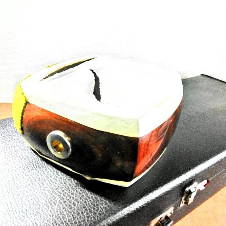 三味線　紅木 中棹 東さわり・ 地唄・撥・ 駒 ・袋他 ケース付